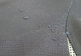 図4.スナッグによるフィラメント切れによる毛羽立ちから発生するピリングの例