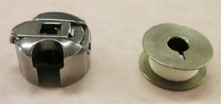 ボビンケース＋下糸