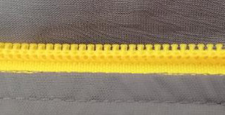 図5　樹脂ファスナー(コイルファスナー)