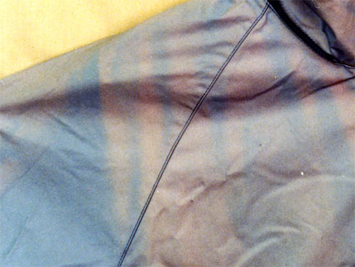 図1　燃料ガスによる退色の例