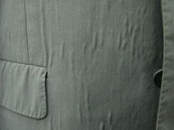 図6. 接接着芯地によるはく離(みみずばれ現象)の例