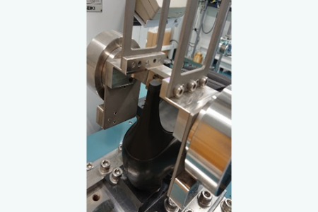 ヒールの衝撃強さ