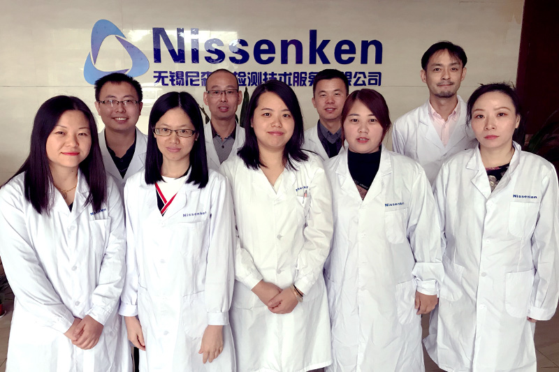 無錫事業所スタッフと赤木さん