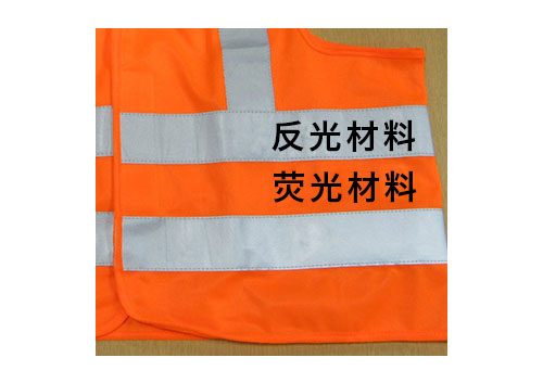 结合测试标准,根据面积占比判定产品级别。